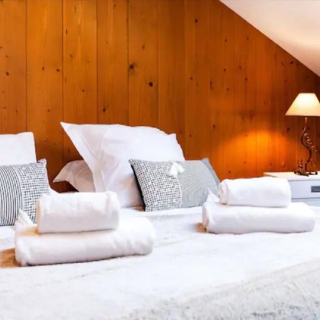 Appartement Le Galetas Des Planards Chamonix Exteriör bild