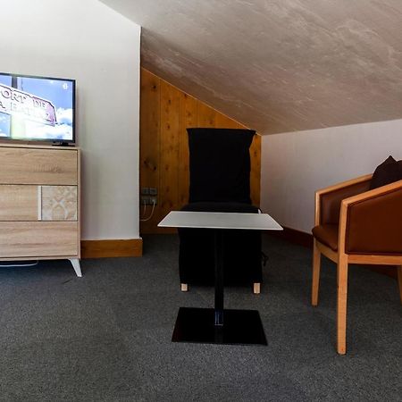 Appartement Le Galetas Des Planards Chamonix Exteriör bild