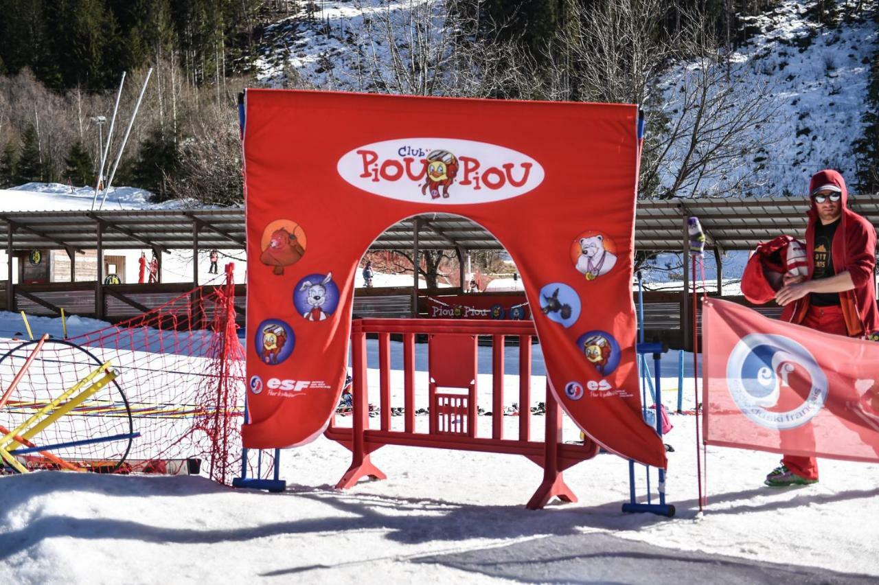 Appartement Le Galetas Des Planards Chamonix Exteriör bild